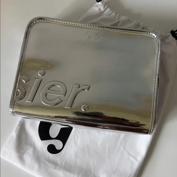 NWT Glossier Chrome Makeup Bag - Picture 2 of 5